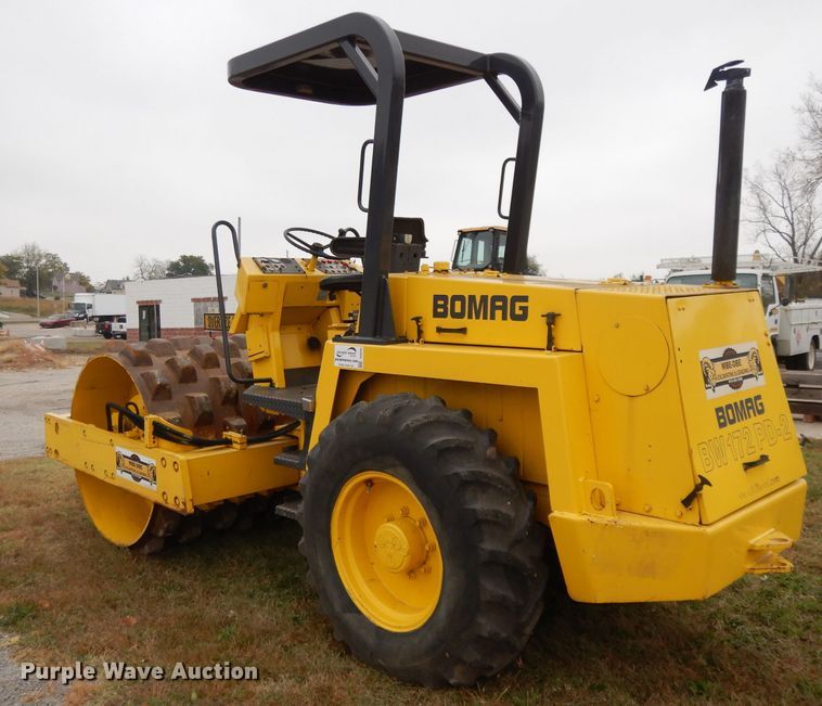 image for item DH3291 1998 Bomag BW172PD-2  vibratory single drum roller