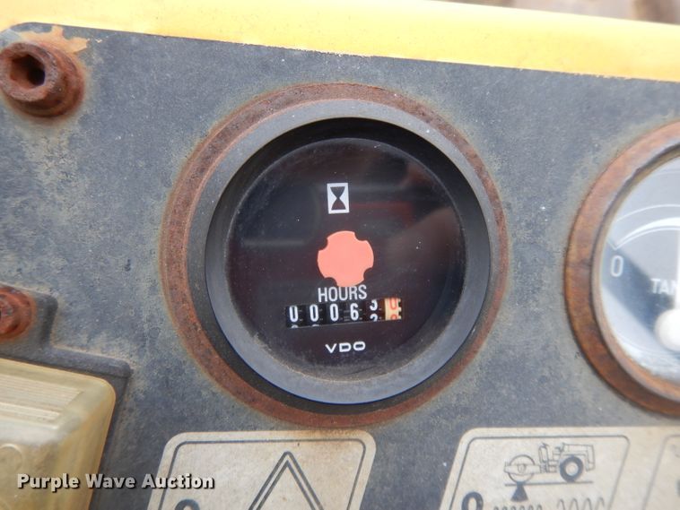 image for item DH3291 1998 Bomag BW172PD-2  vibratory single drum roller