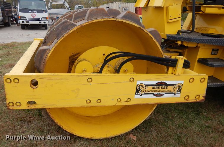 image for item DH3291 1998 Bomag BW172PD-2  vibratory single drum roller