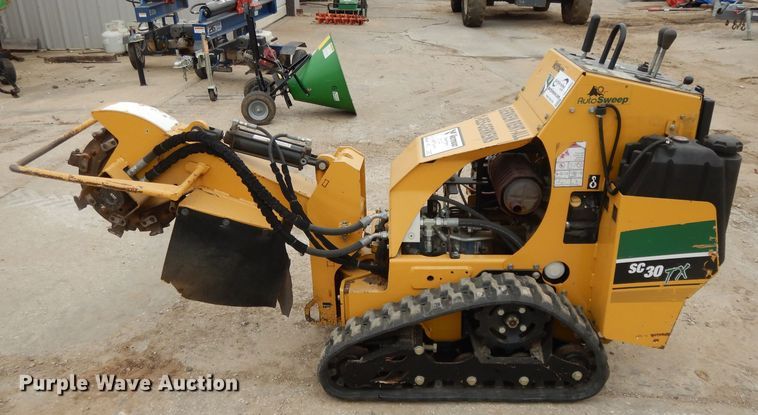 image for item DH3300 2014 Vermeer SC30TX stump grinder