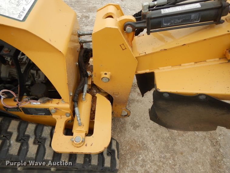 image for item DH3300 2014 Vermeer SC30TX stump grinder