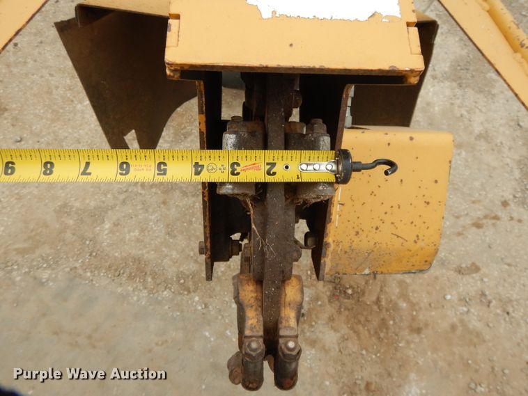 image for item DH3300 2014 Vermeer SC30TX stump grinder