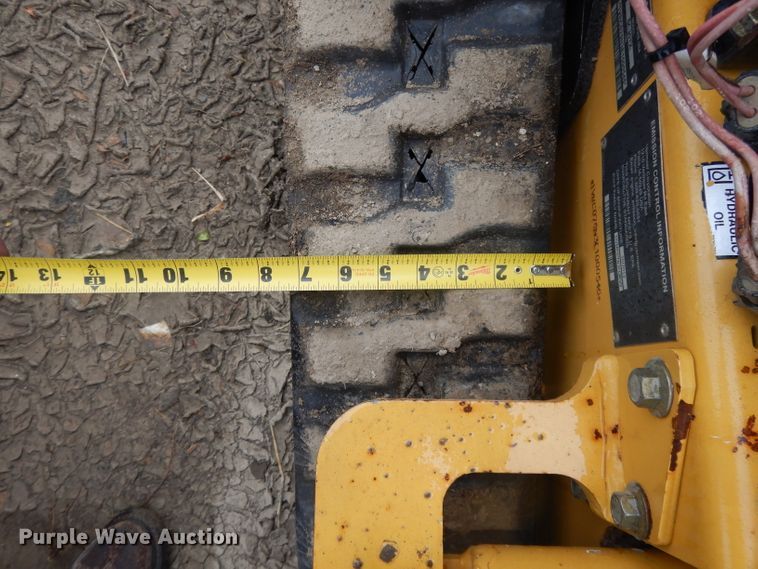 image for item DH3300 2014 Vermeer SC30TX stump grinder