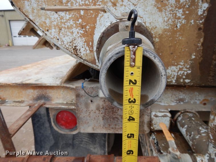 image for item DH3317 1989 Ford L8000  water truck