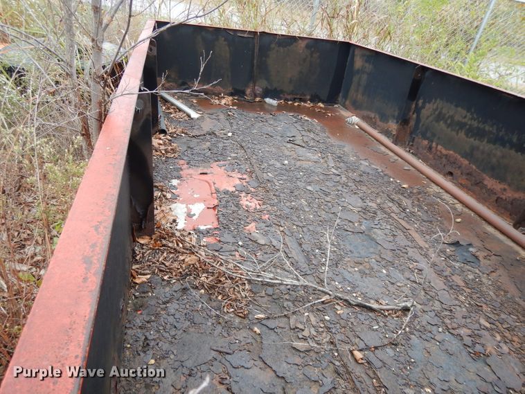 image for item DH3320 2,000 gallon fuel tank