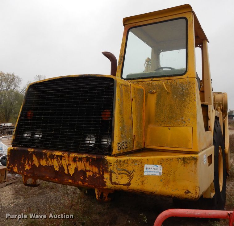 image for item DH3321 1984 John Deere 862  elevating scraper