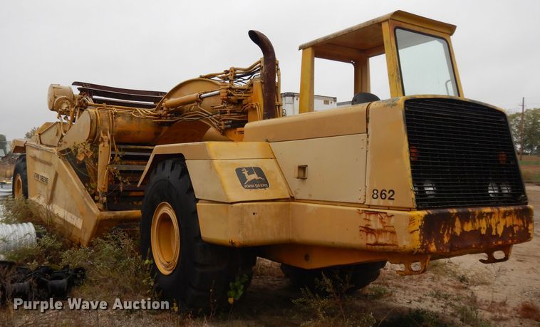 image for item DH3321 1984 John Deere 862  elevating scraper