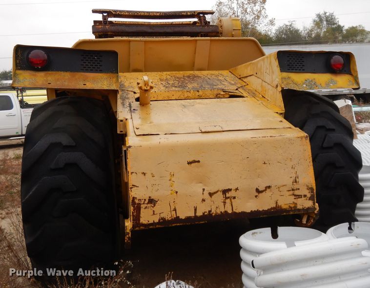 image for item DH3321 1984 John Deere 862  elevating scraper