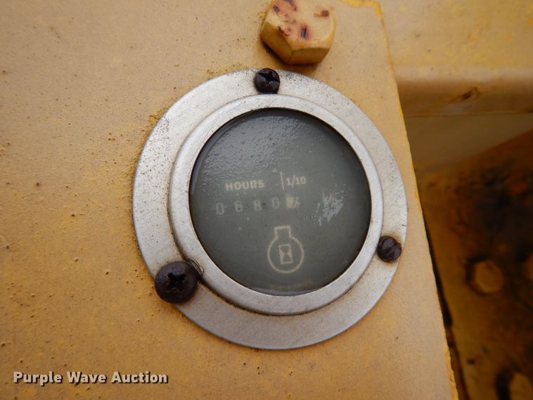 image for item DH3321 1984 John Deere 862  elevating scraper