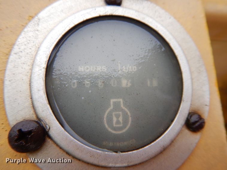 image for item DH3321 1984 John Deere 862  elevating scraper