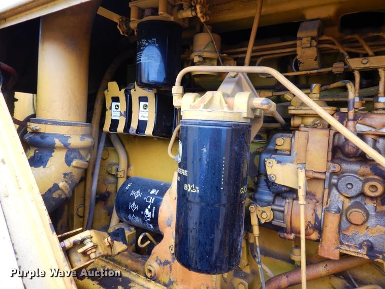 image for item DH3321 1984 John Deere 862  elevating scraper