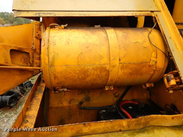 image for item DH3321 1984 John Deere 862  elevating scraper