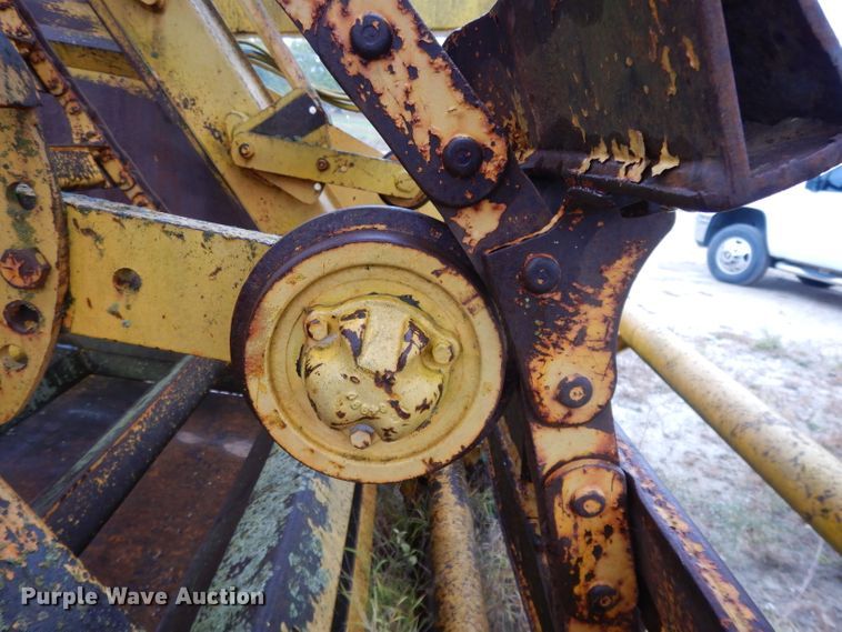 image for item DH3321 1984 John Deere 862  elevating scraper