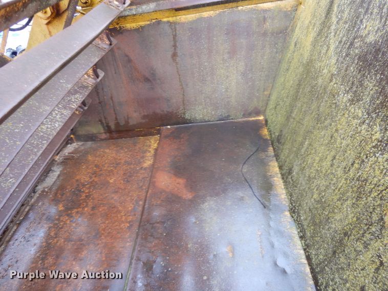 image for item DH3321 1984 John Deere 862  elevating scraper