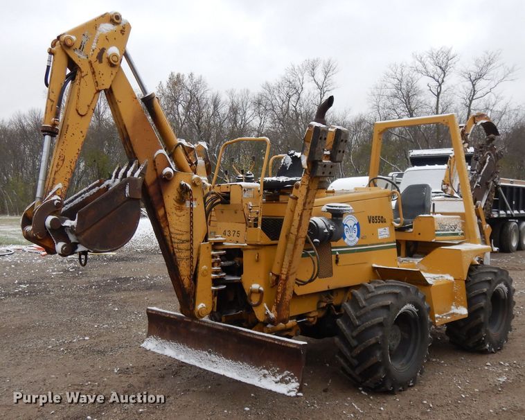 image for item DH3335 1999 Vermeer V8550A  trencher