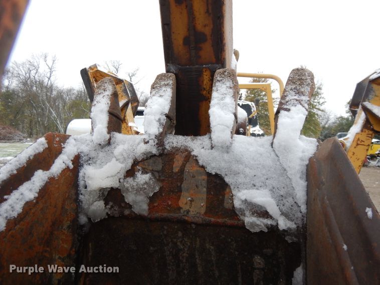 image for item DH3335 1999 Vermeer V8550A  trencher