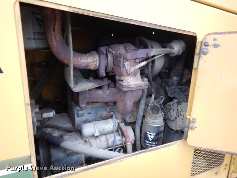 image for item DH3335 1999 Vermeer V8550A  trencher