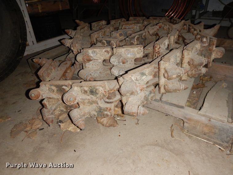 image for item DH3335 1999 Vermeer V8550A  trencher