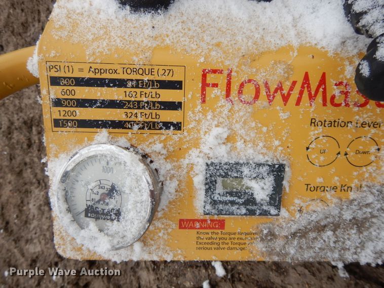 image for item DH3336 Flowmaster skid steer valve turner