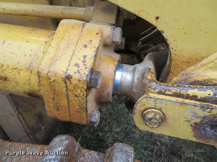 image for item DH3982 1988 Caterpillar 973  track loader