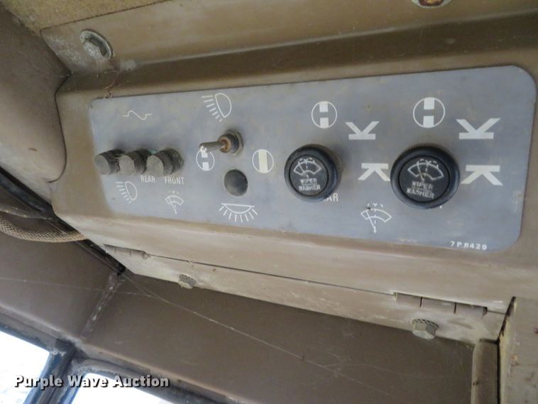 image for item DH3982 1988 Caterpillar 973  track loader