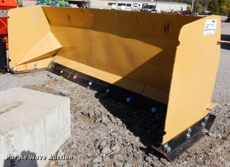 image for item DH6700 Skid steer snow pusher