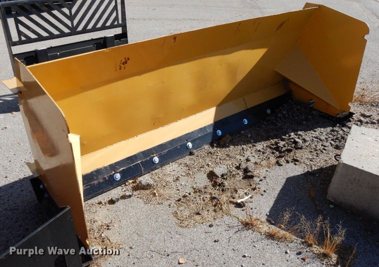 image for item DH6700 Skid steer snow pusher