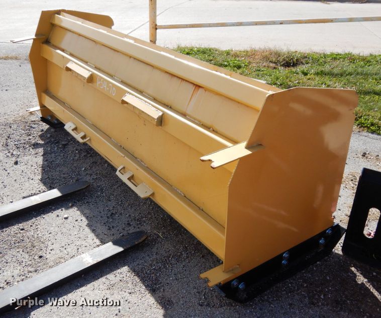 image for item DH6700 Skid steer snow pusher