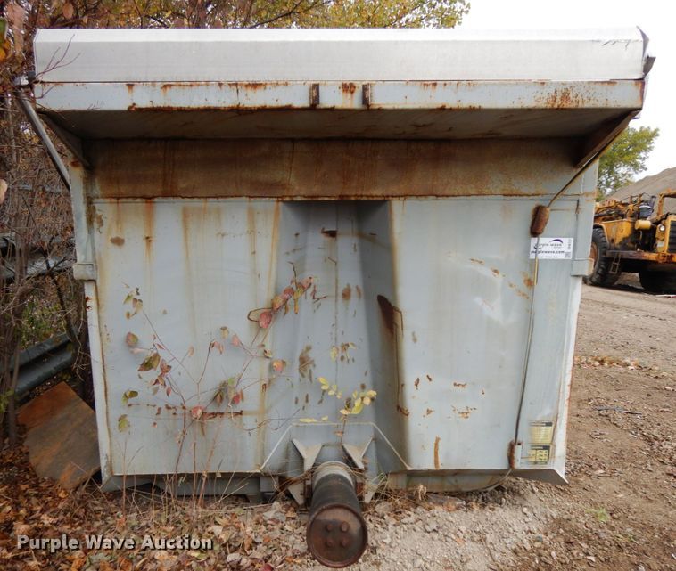 image for item DH6727 1999 dump bed