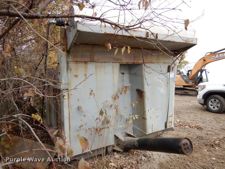 image for item DH6727 1999 dump bed