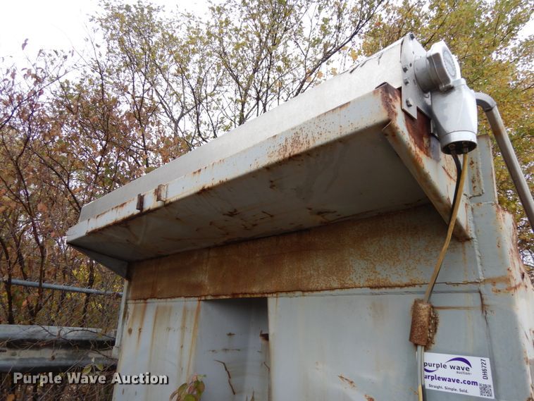 image for item DH6727 1999 dump bed