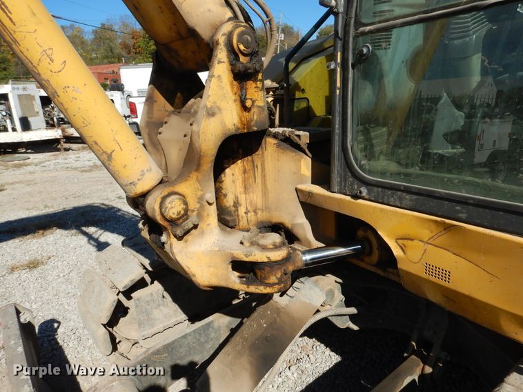 image for item DH7015 2008 Komatsu PC88MR-8  mini excavator