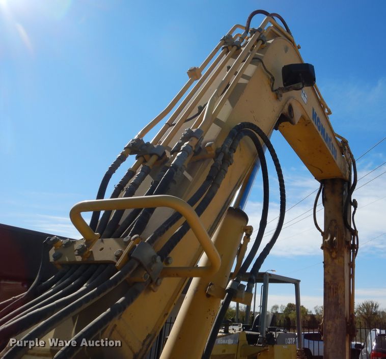 image for item DH7015 2008 Komatsu PC88MR-8  mini excavator