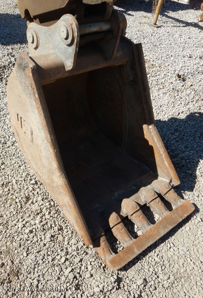 image for item DH7015 2008 Komatsu PC88MR-8  mini excavator