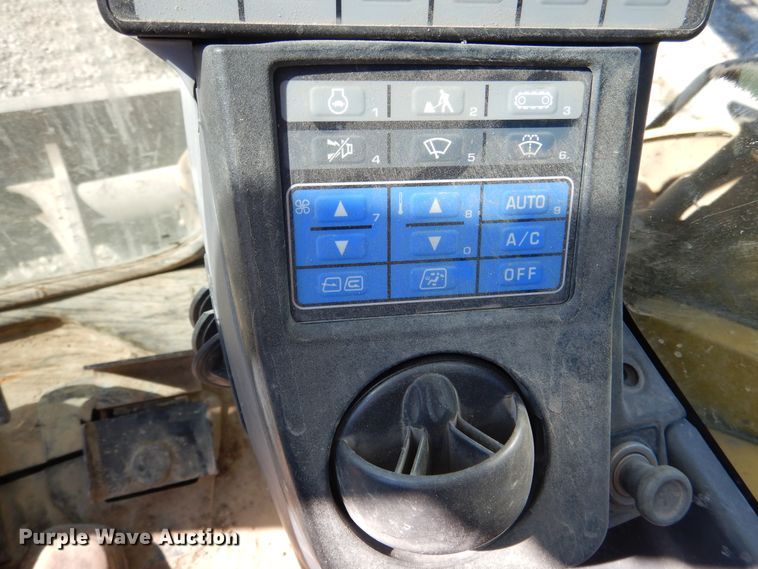 image for item DH7015 2008 Komatsu PC88MR-8  mini excavator