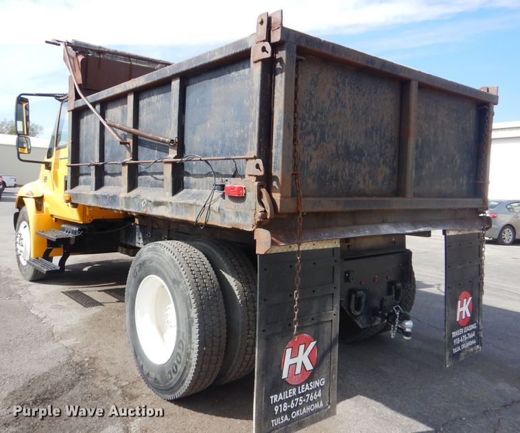 image for item DI0480 2007 International 4300  dump truck