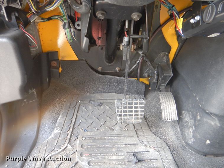 image for item DI0480 2007 International 4300  dump truck