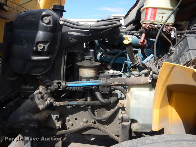 image for item DI0480 2007 International 4300  dump truck