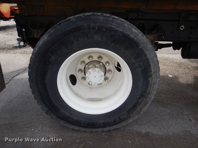 image for item DI0480 2007 International 4300  dump truck