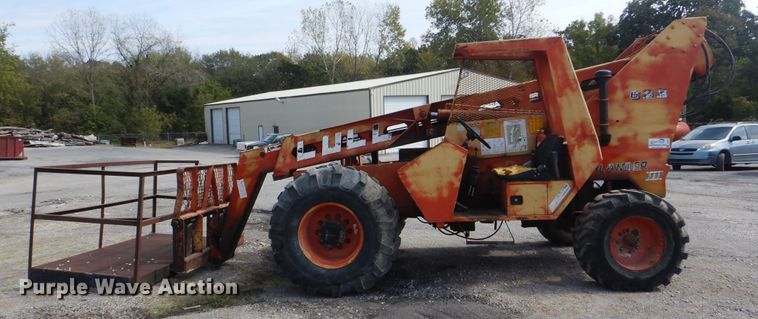 image for item DI0481 1984 Lull 622 Highlander III  telehandler