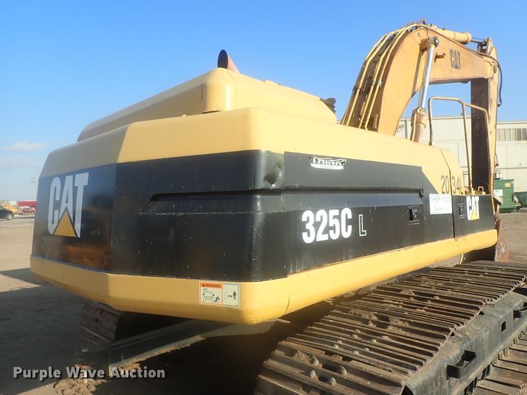 image for item DI7270 1990 Caterpillar 325C L  excavator with material placer