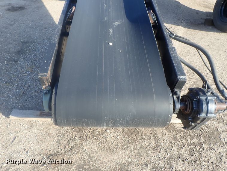 image for item DI7270 1990 Caterpillar 325C L  excavator with material placer