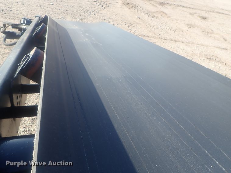 image for item DI7270 1990 Caterpillar 325C L  excavator with material placer