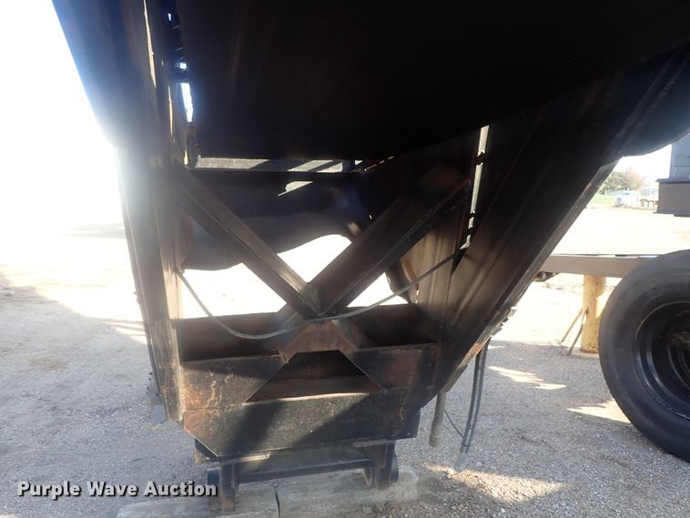 image for item DI7270 1990 Caterpillar 325C L  excavator with material placer