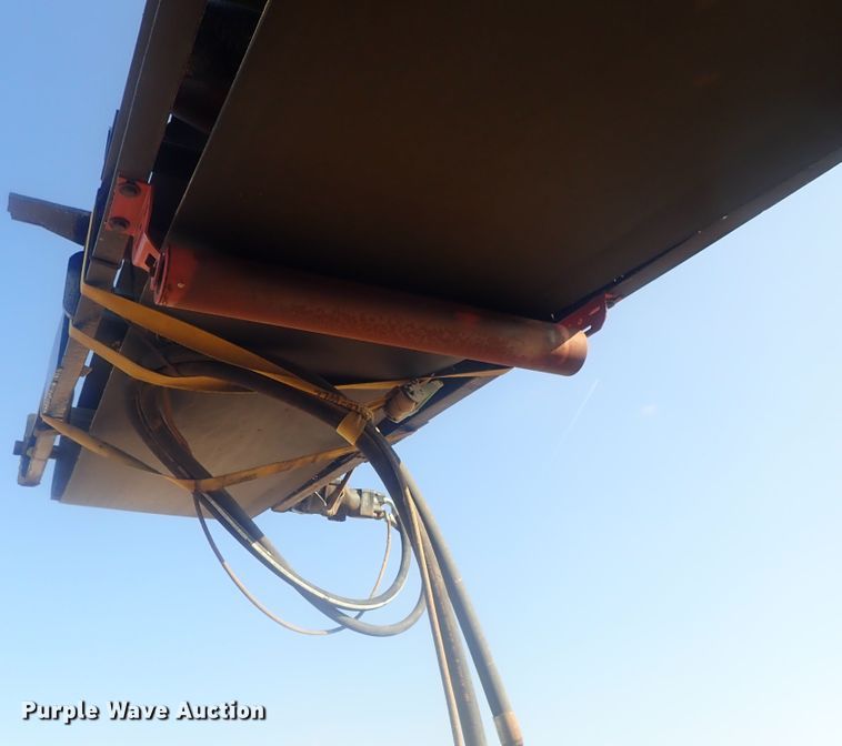 image for item DI7270 1990 Caterpillar 325C L  excavator with material placer