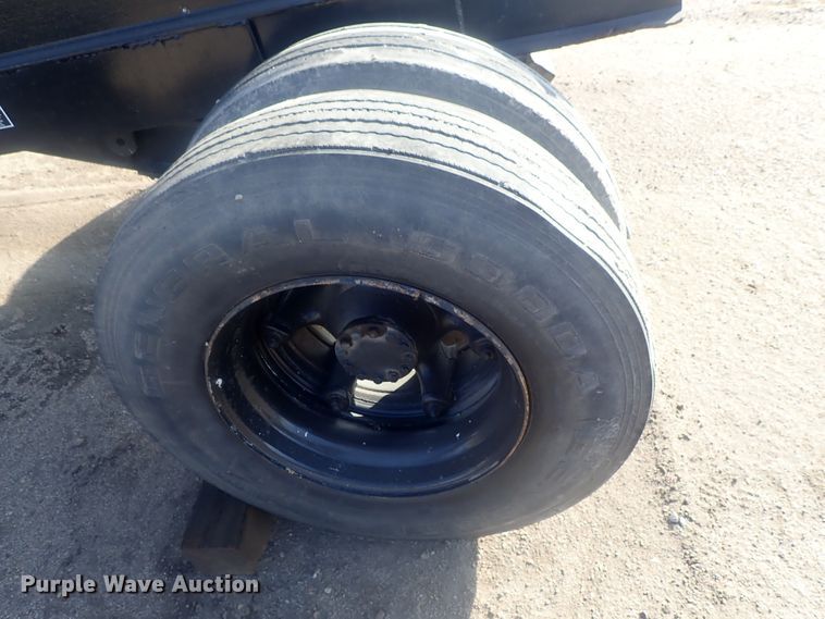 image for item DI7270 1990 Caterpillar 325C L  excavator with material placer