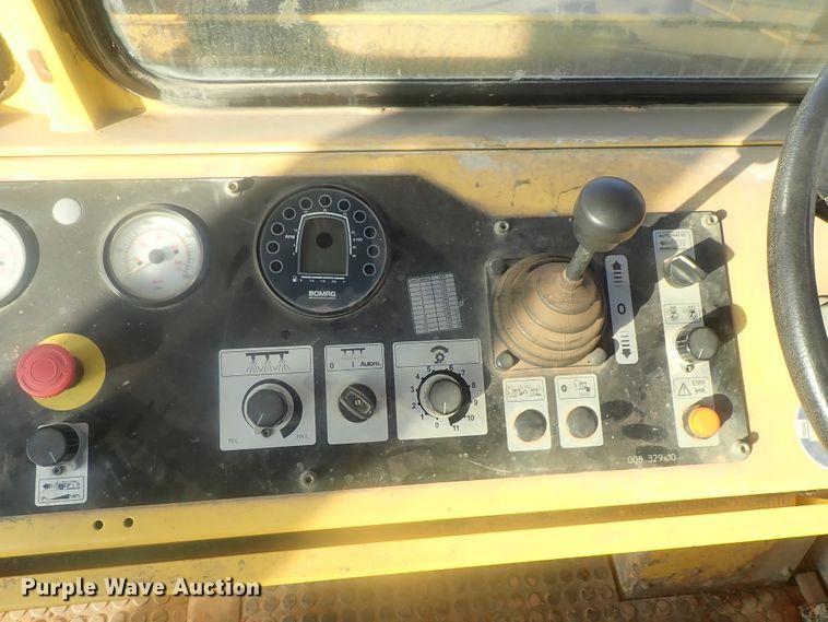 image for item DI7271 2011 Bomag MPH122-2  reclaimer