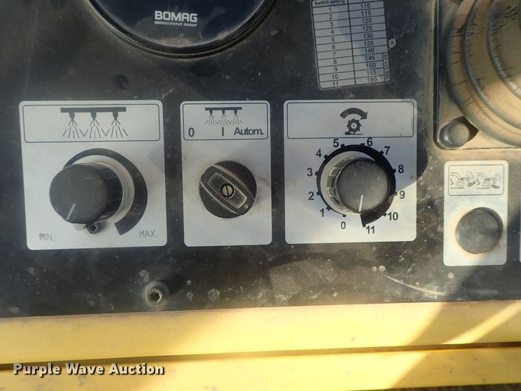 image for item DI7271 2011 Bomag MPH122-2  reclaimer