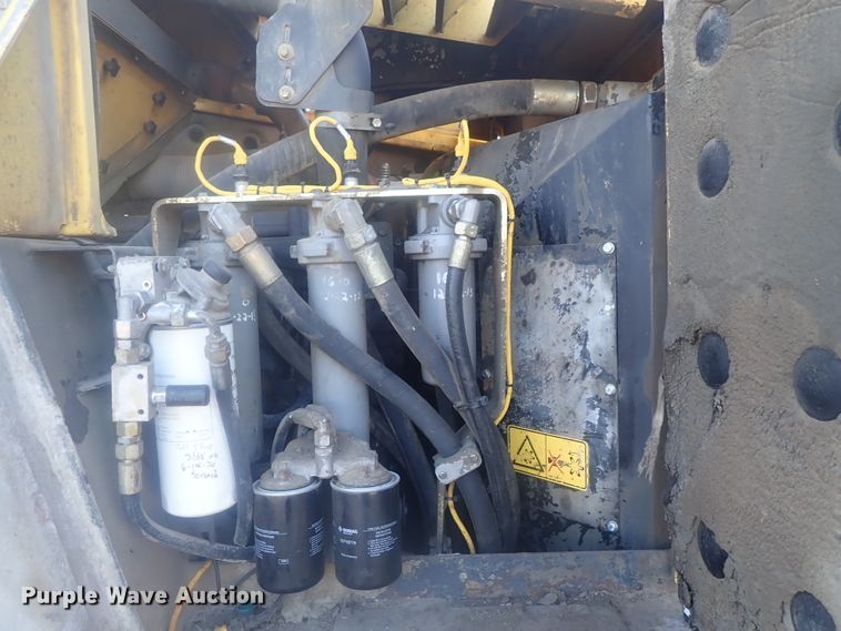 image for item DI7271 2011 Bomag MPH122-2  reclaimer