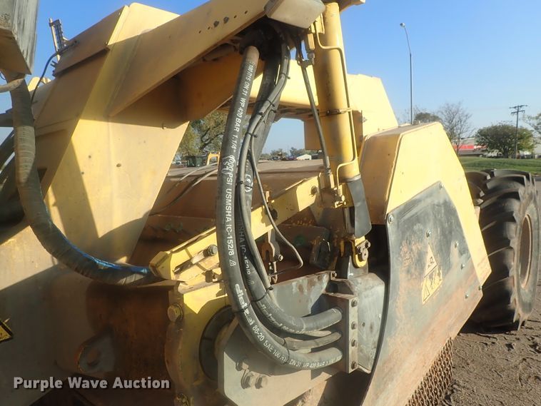 image for item DI7271 2011 Bomag MPH122-2  reclaimer